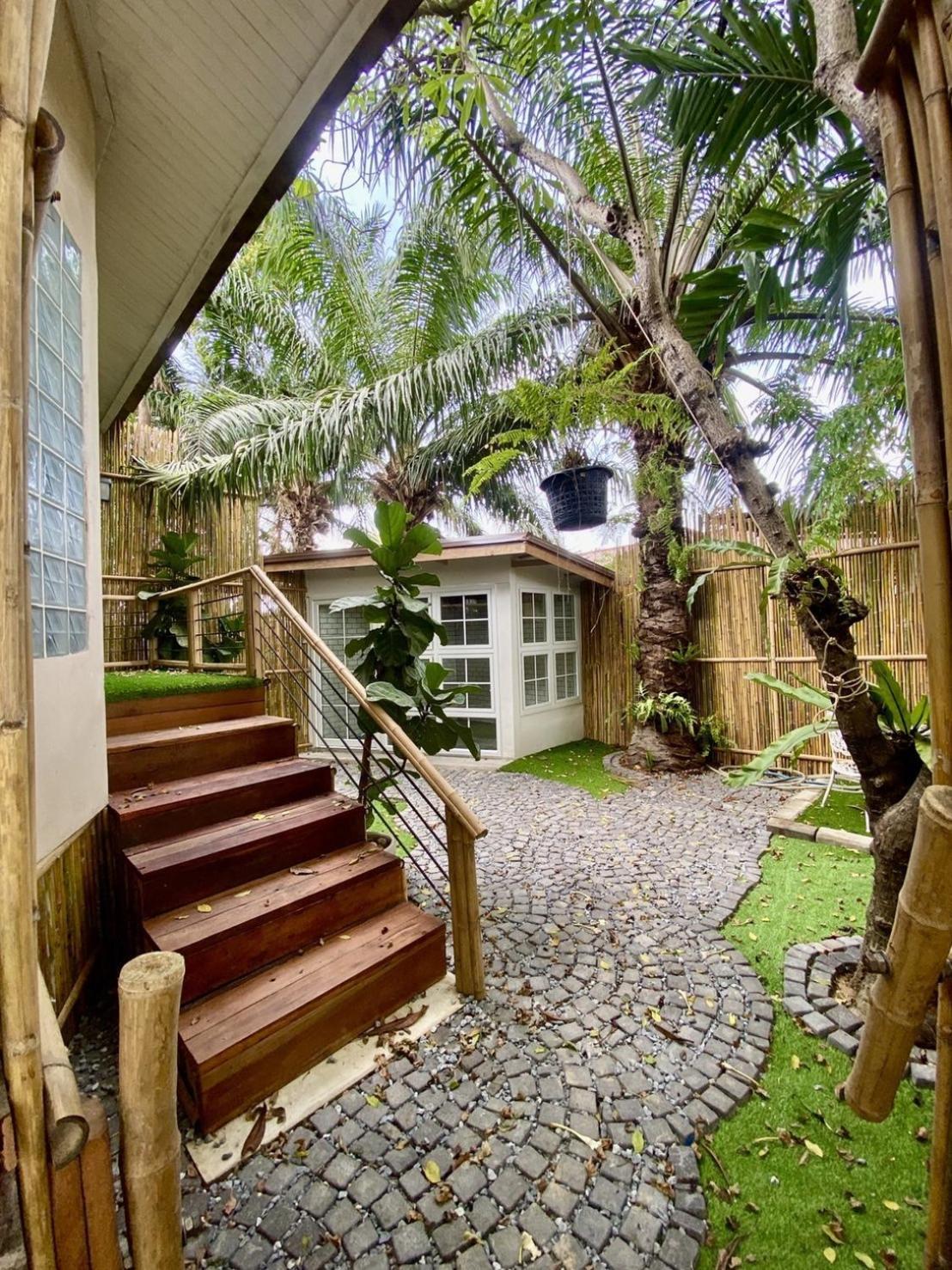 Country Lake View Hotel Suphan Buri Dış mekan fotoğraf