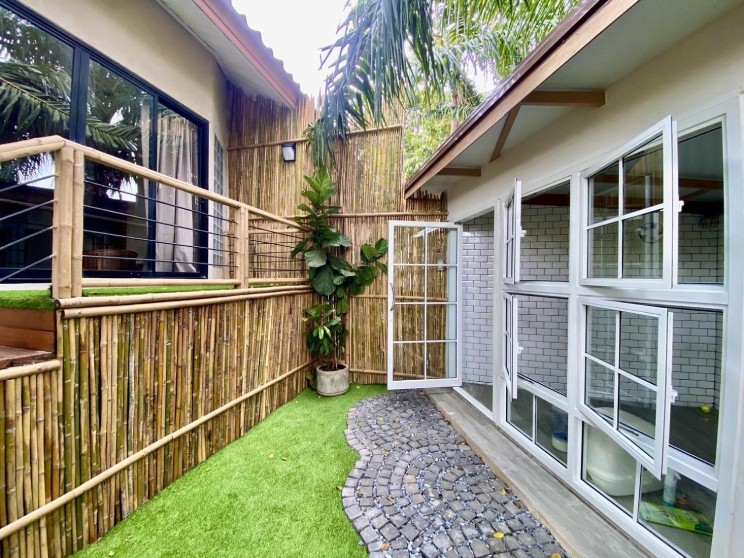 Country Lake View Hotel Suphan Buri Dış mekan fotoğraf