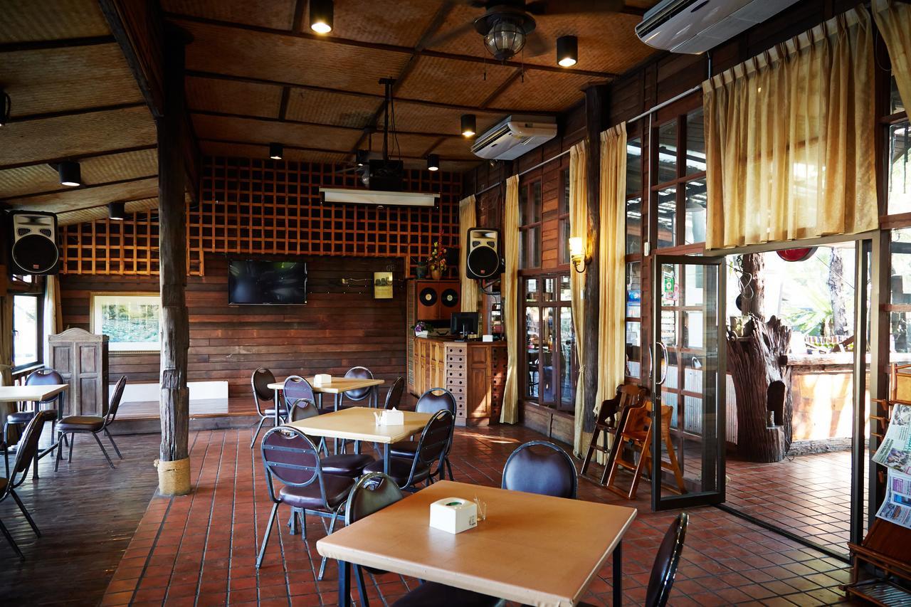 Country Lake View Hotel Suphan Buri Dış mekan fotoğraf