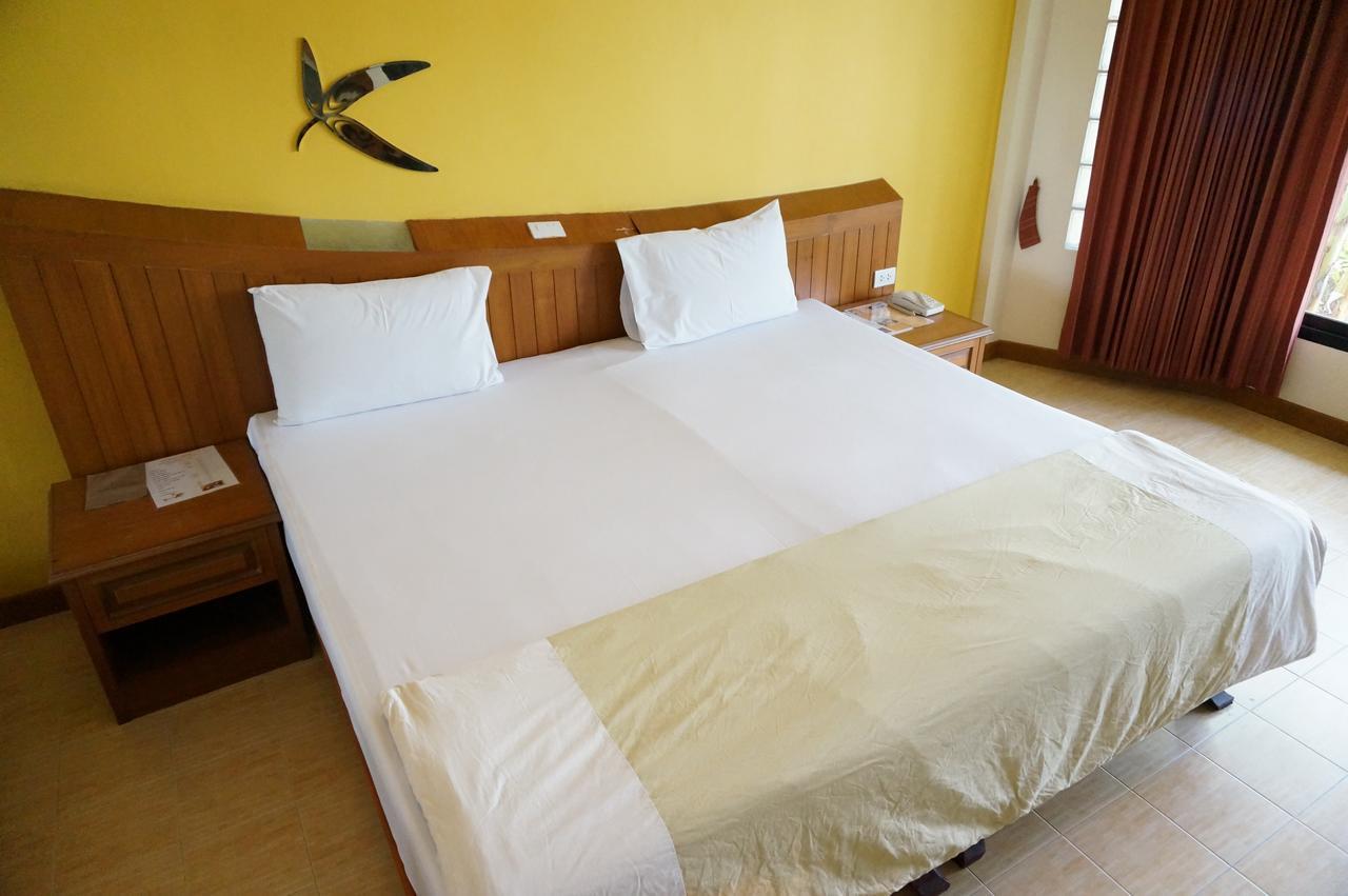 Country Lake View Hotel Suphan Buri Dış mekan fotoğraf